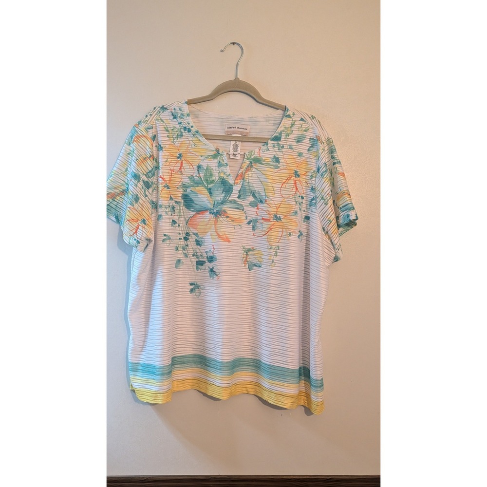 Alfred Dunner Woman 2X Floral Stripe Short Sleeve V-Neck Top Beaded Detail White
